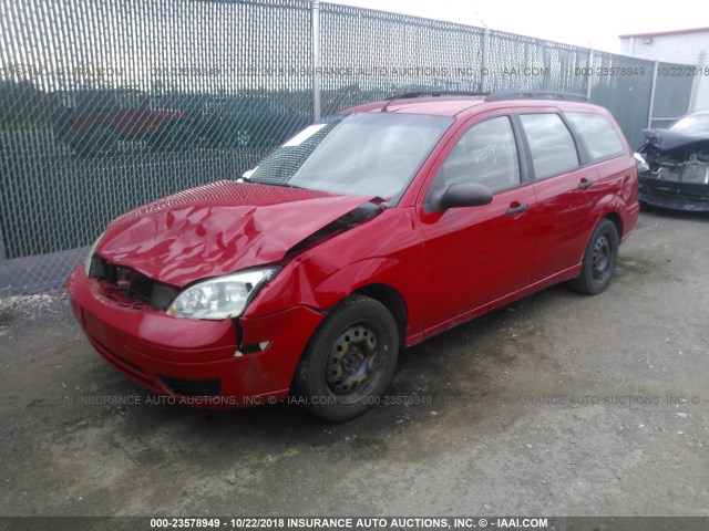 1FAHP36NX5W303798 - 2005 FORD FOCUS ZXW RED photo 2