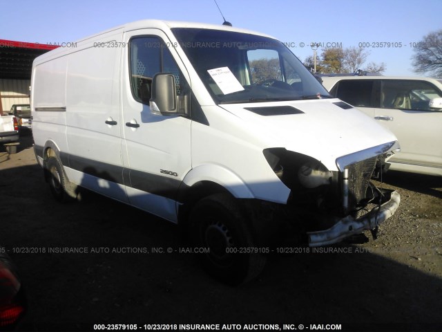 WD0PE745885330344 - 2008 DODGE 2500 SPRINTER 2500 WHITE photo 1