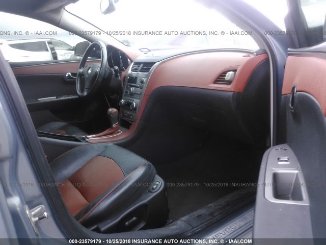 1G1ZK57B49F212439 - 2009 CHEVROLET MALIBU LTZ 浅蓝色 照片 5