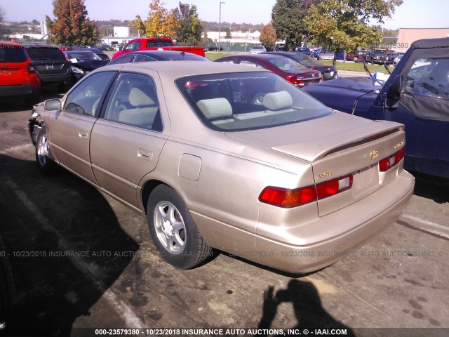 4T1BG22K2WU278197 - 1998 TOYOTA CAMRY CE/LE/XLE 金色 照片 3