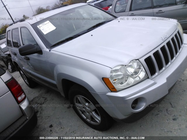 1J4GR48K46C256824 - 2006 JEEP GRAND CHEROKEE LAREDO/COLUMBIA/FREEDOM 银色 照片 1