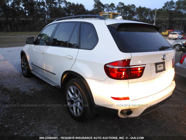 5UXZV4C5XCL986016 - 2012 BMW X5 XDRIVE35I أبيض صورة 3