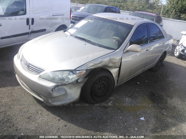 4T1BE32K76U729992 - 2006 TOYOTA CAMRY LE/XLE/SE GOLD photo 2