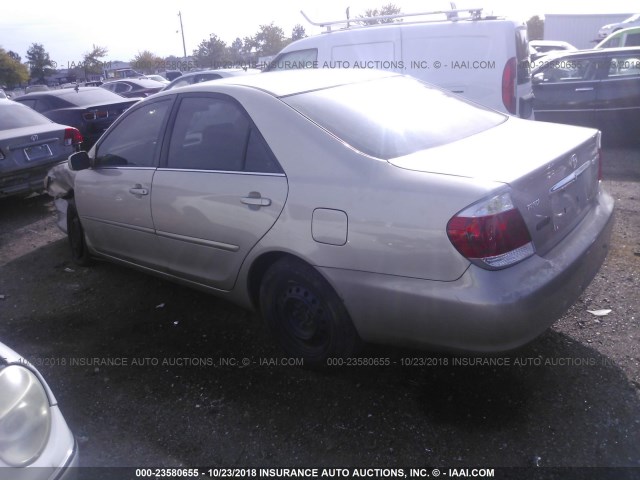 4T1BE32K76U729992 - 2006 TOYOTA CAMRY LE/XLE/SE GOLD photo 3