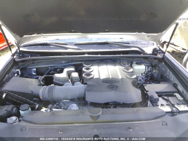 JTEBU5JR2G5293075 - 2016 TOYOTA 4RUNNER SR5 PREM/LTDL/TRAIL/TRD Srebrny zdjęcie 10