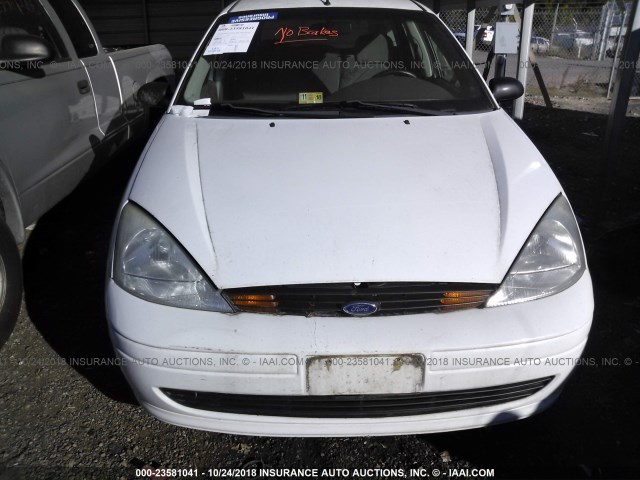 1FAFP36302W342630 - 2002 FORD FOCUS SE/SE COMFORT/ZTW/SE SPRT WHITE photo 6