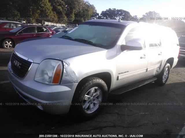 1GKS2KE72DR197120 - 2013 GMC YUKON XL K1500 SLT SILVER photo 2