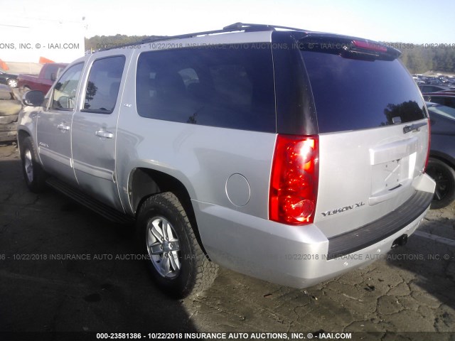 1GKS2KE72DR197120 - 2013 GMC YUKON XL K1500 SLT SILVER photo 3