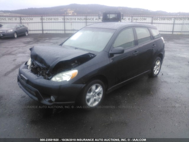 2T1LR30E95C414617 - 2005 TOYOTA COROLLA MATRIX XR BLACK photo 2