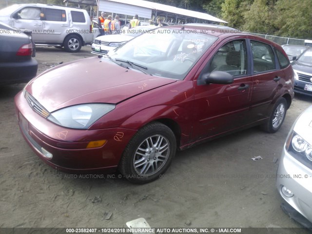 3FAFP37Z03R157212 - 2003 FORD FOCUS ZX5 RED photo 2