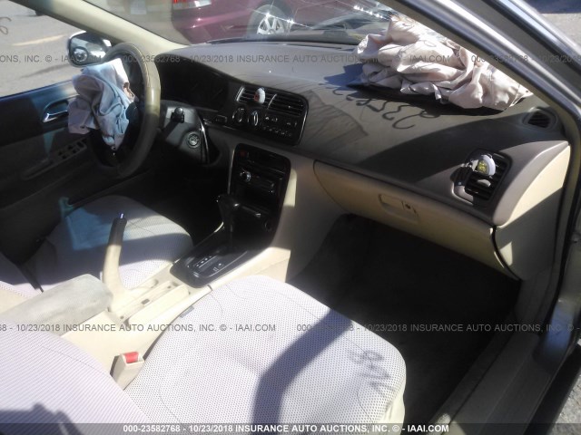 1HGCD5655SA038453 - 1995 HONDA ACCORD EX BEIGE photo 5