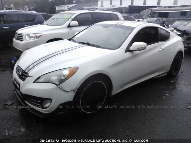 KMHHU6KH5AU017539 - 2010 HYUNDAI GENESIS COUPE 3.8L WHITE photo 2