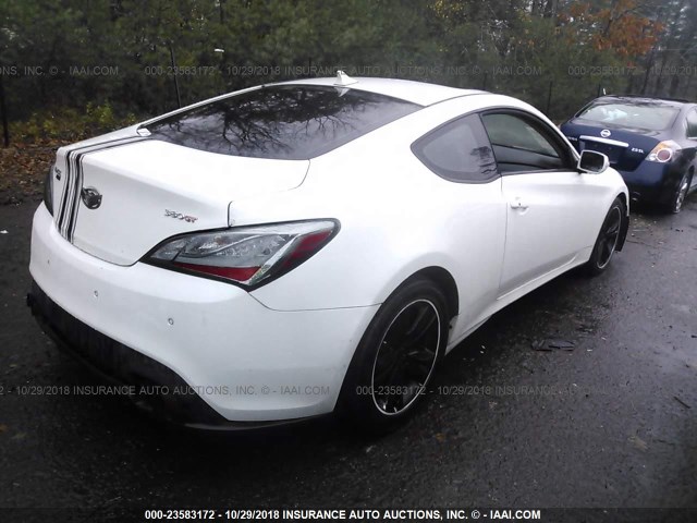 KMHHU6KH5AU017539 - 2010 HYUNDAI GENESIS COUPE 3.8L WHITE photo 4