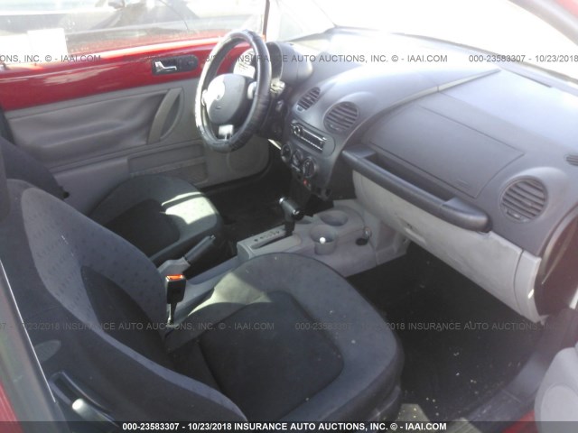 3VWBC21CXYM479909 - 2000 VOLKSWAGEN NEW BEETLE GL 红色 照片 5