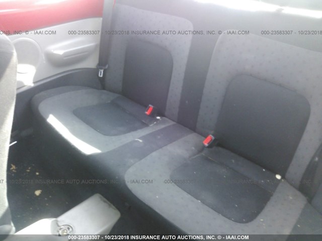 3VWBC21CXYM479909 - 2000 VOLKSWAGEN NEW BEETLE GL 红色 照片 8