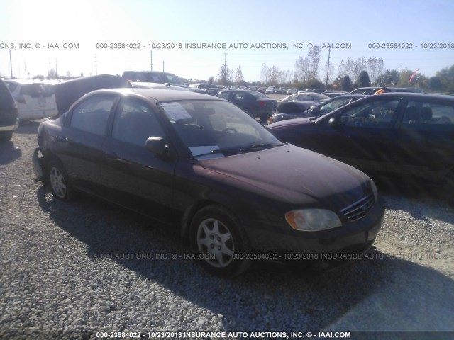 KNAFB121525144579 - 2002 KIA SPECTRA LS RED photo 1