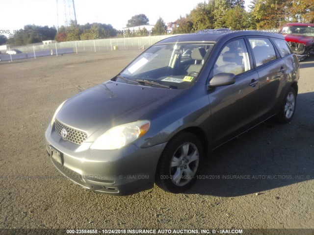 2T1KR38EX4C312273 - 2004 TOYOTA COROLLA MATRIX XR GRAY photo 2