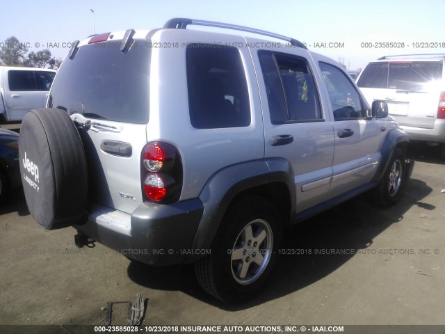 1J4GK48K46W169525 - 2006 JEEP LIBERTY SPORT SILVER photo 4