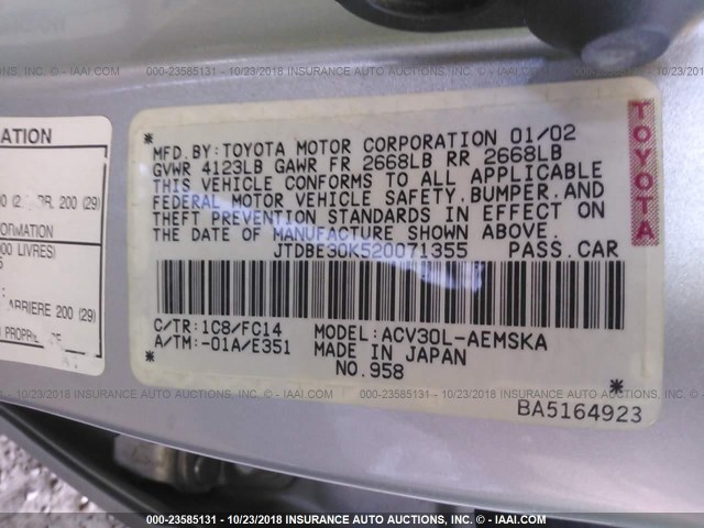 JTDBE30K520071355 - 2002 TOYOTA CAMRY LE/XLE/SE SILVER photo 9
