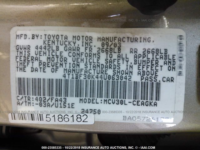 4T1BF30K44U063042 - 2004 TOYOTA CAMRY LE/XLE/SE GOLD photo 9