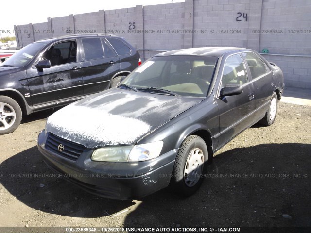 4T1BG22KXWU268923 - 1998 TOYOTA CAMRY CE/LE/XLE 黑色 照片 2