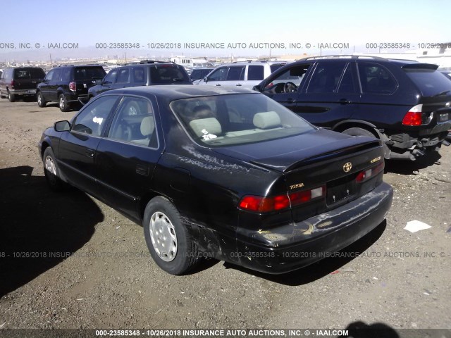4T1BG22KXWU268923 - 1998 TOYOTA CAMRY CE/LE/XLE 黑色 照片 3
