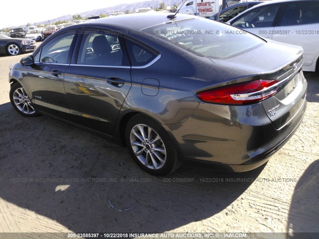 3FA6P0LU0HR182613 - 2017 FORD FUSION SE HYBRID GRAY photo 3