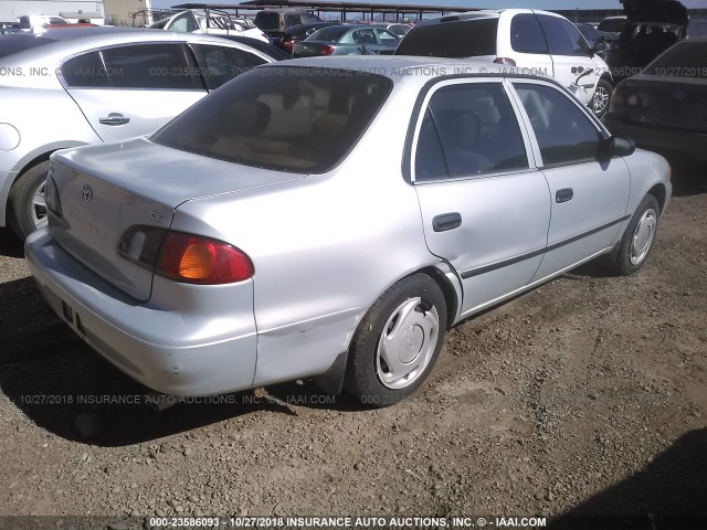 1NXBR12E8YZ363921 - 2000 TOYOTA COROLLA VE/CE/LE 银色 照片 4