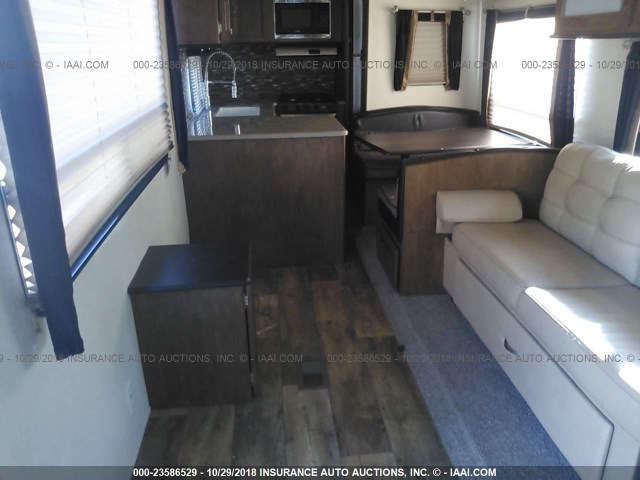 4X4TWDC20HA261872 - 2017 FOREST RIVER OTHER  Unknown photo 8