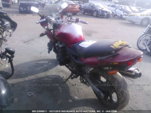 JKAZRDH131A000050 - 2001 KAWASAKI ZR750 G RED photo 3