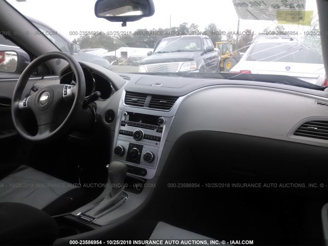 1G1ZH57B994257791 - 2009 CHEVROLET MALIBU 1LT BLUE photo 5