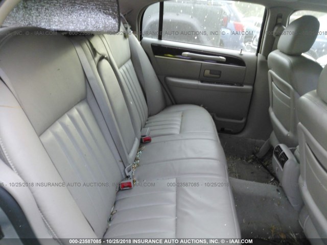1LNHM81W14Y663413 - 2004 LINCOLN TOWN CAR EXECUTIVE/SIGNATURE Plata foto 8