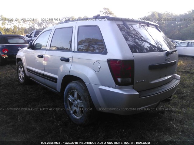 1J4GR48K45C643808 - 2005 JEEP GRAND CHEROKEE LAREDO/COLUMBIA/FREEDOM 银色 照片 3