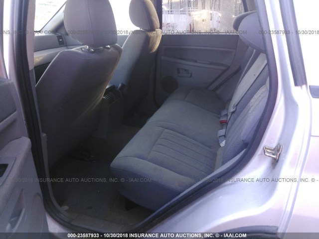 1J4GR48K45C643808 - 2005 JEEP GRAND CHEROKEE LAREDO/COLUMBIA/FREEDOM 银色 照片 8