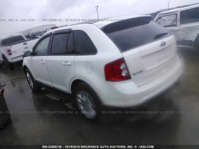 2FMDK3J9XCBA10365 - 2012 FORD EDGE SEL WHITE photo 3