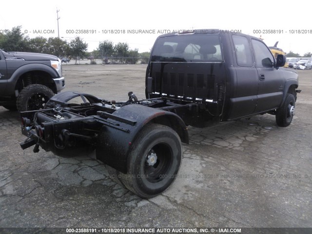 1GBJC39184E213378 - 2004 CHEVROLET SILVERADO C3500 BLACK photo 4