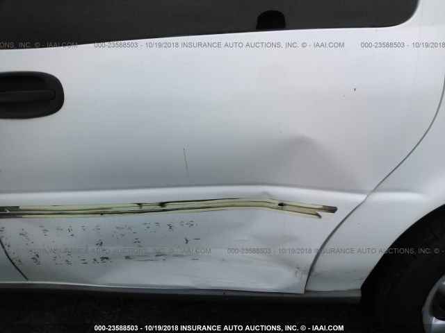 1GNDV23177D116583 - 2007 CHEVROLET UPLANDER LS WHITE photo 6