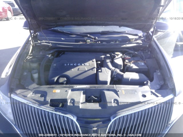 2LMHJ5NK6DBL58716 - 2013 LINCOLN MKT BLACK photo 10