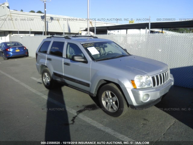 1J4GR48K85C515085 - 2005 JEEP GRAND CHEROKEE LAREDO/COLUMBIA/FREEDOM 银色 照片 1