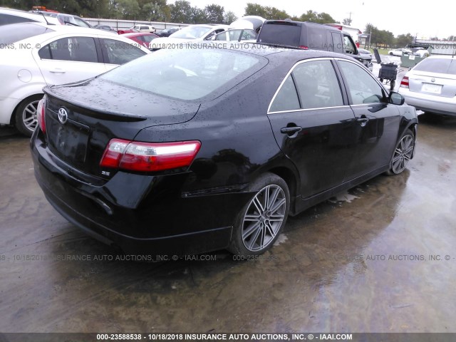 4T1BK46K07U532351 - 2007 TOYOTA CAMRY NEW GENERAT LE/XLE/SE BLACK photo 4