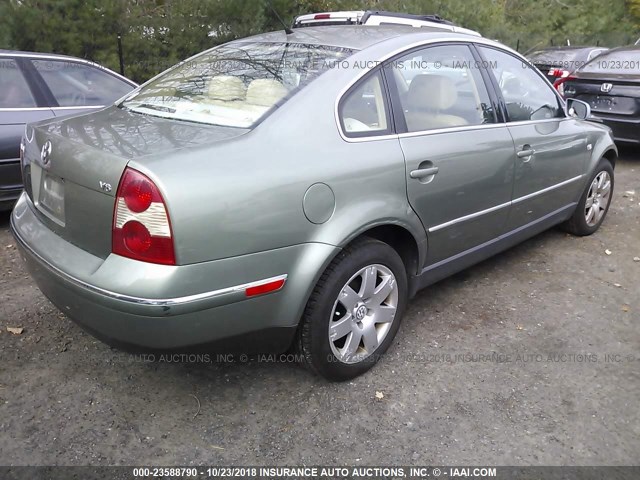 WVWRH63B01P087522 - 2001 VOLKSWAGEN PASSAT GLX 绿色 照片 4