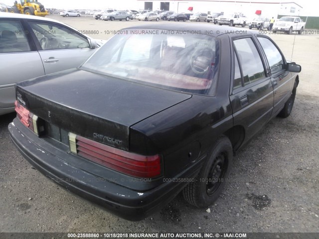 1G1LD5542TY230244 - 1996 CHEVROLET CORSICA BLACK photo 4