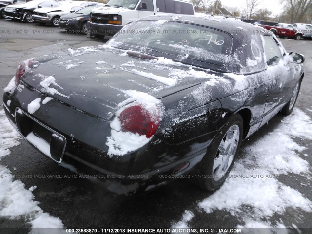 1FAHP60A12Y123262 - 2002 FORD THUNDERBIRD  BLACK photo 4