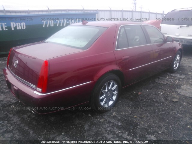 1G6KD5E69BU150713 - 2011 CADILLAC DTS LUXURY COLLECTION RED photo 4