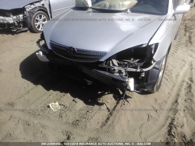 4T1BF30K22U008456 - 2002 TOYOTA CAMRY LE/XLE/SE 银色 照片 6