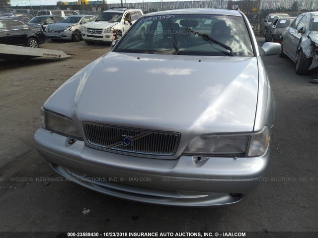 YV1NK53D61J024868 - 2001 VOLVO C70 TURBO SILVER photo 6