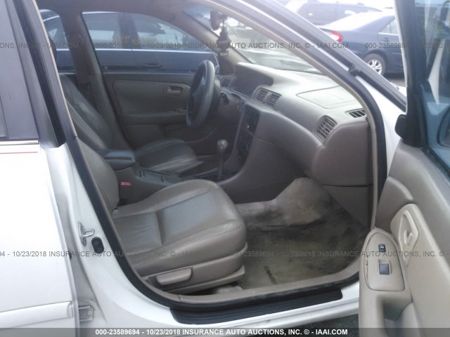 4T1BG22K3YU970052 - 2000 TOYOTA CAMRY CE/LE/XLE 白色 照片 5