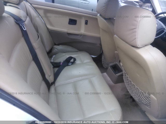 WBACD4323WAV65851 - 1998 BMW 328 I AUTOMATIC თეთრი ფოტო 8