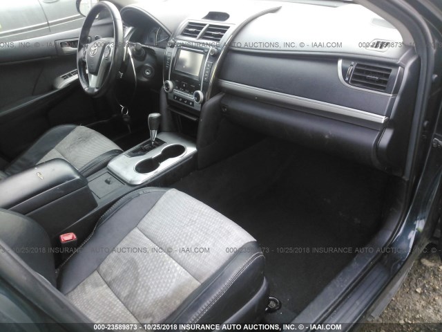 4T1BF1FK9CU098069 - 2012 TOYOTA CAMRY SE/LE/XLE GREEN photo 5