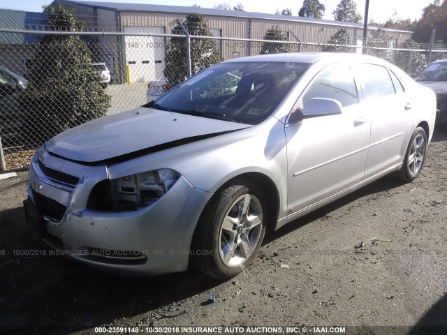 1G1ZC5EB6A4124380 - 2010 CHEVROLET MALIBU 1LT SILVER photo 2